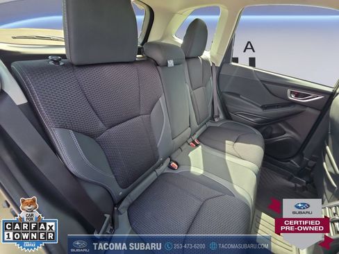 Used 2024 Subaru Forester Premium AWD/4WD image 18