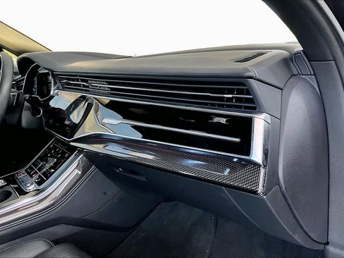 Used 2022 Audi SQ7 Prestige AWD/4WD image 18