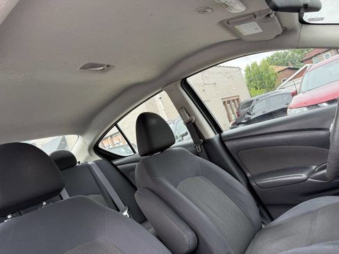 Used 2013 Nissan Versa SV w/ Convenience Pkg FWD image 15