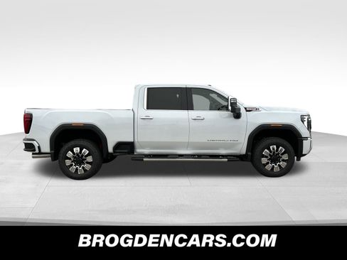 New 2026 GMC Sierra 2500 Denali w/ Technology Package image 2