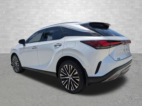 Used 2023 Lexus RX 350 Premium Plus w/ Cold Area Package FWD image 4