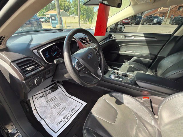 Used 2019 Ford Fusion Titanium FWD image 25