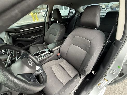 Used 2023 Nissan Altima 2.5 SV image 19