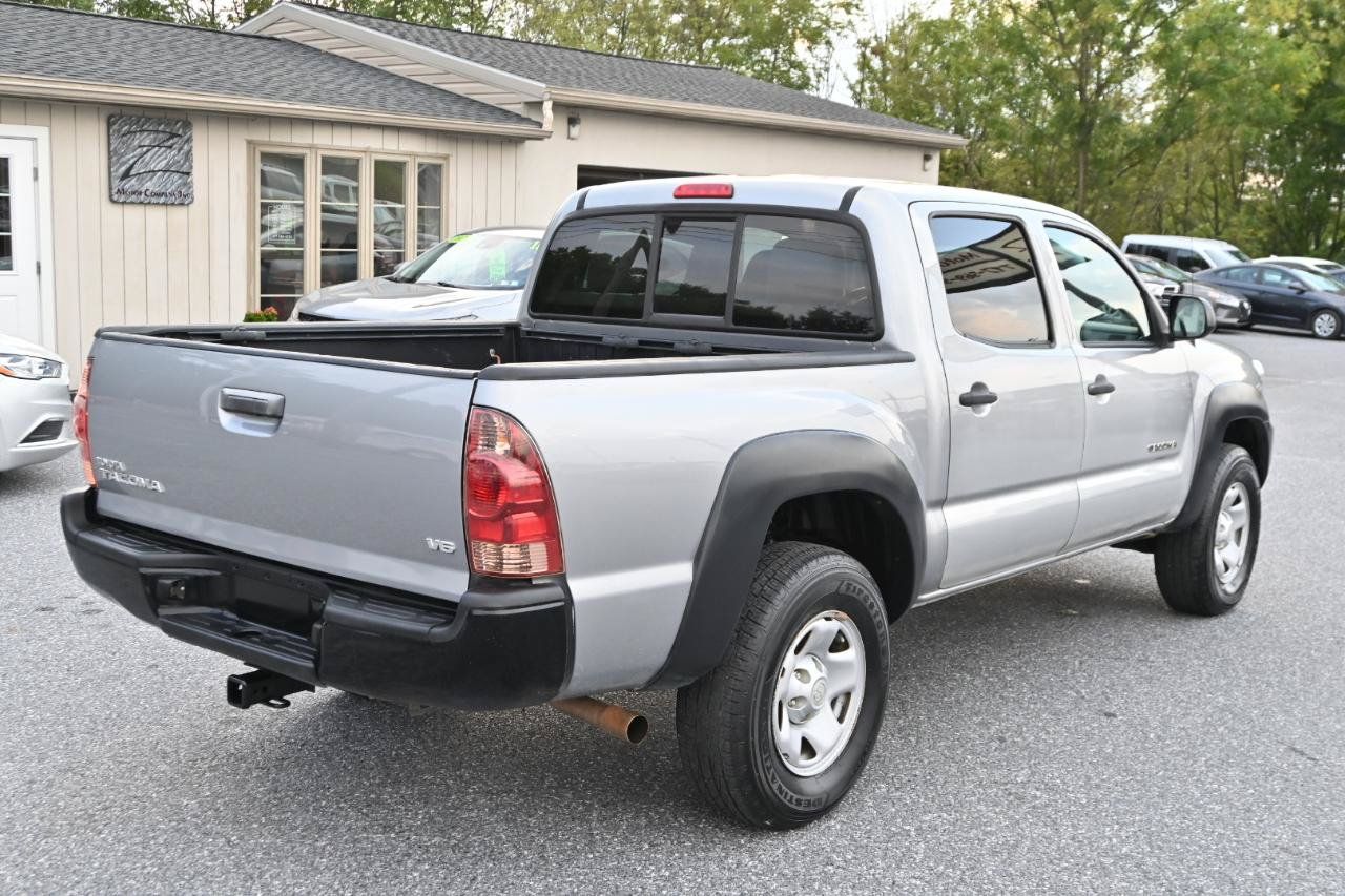 Used 2014 Toyota Tacoma 4x4 Double Cab w/ Convenience Package image 9