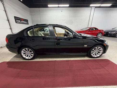 Used 2011 BMW 328i xDrive Sedan image 13