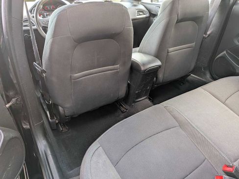 Used 2017 Chevrolet Cruze LT FWD image 14