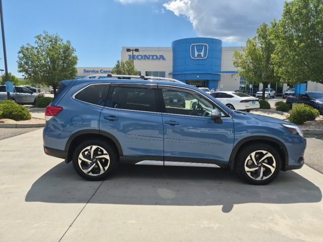 Used 2023 Subaru Forester Touring AWD/4WD image 10
