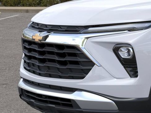New 2026 Chevrolet TrailBlazer LT w/ Convenience Package AWD/4WD image 13
