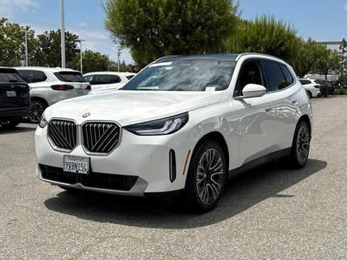 Used 2026 BMW X3 xDrive30i w/ Convenience Package AWD/4WD image 2