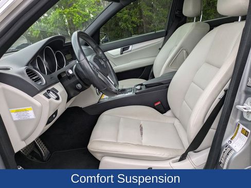 Used 2014 Mercedes-Benz C 250 Sedan image 13