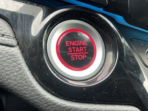 Used 2023 Honda Odyssey Elite image 20