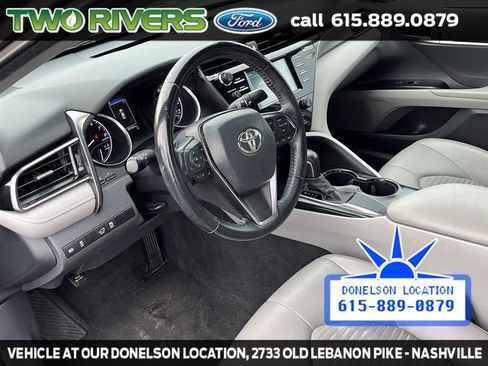 Used 2020 Toyota Camry SE image 18