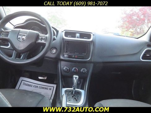 Used 2013 Dodge Avenger SE FWD image 15