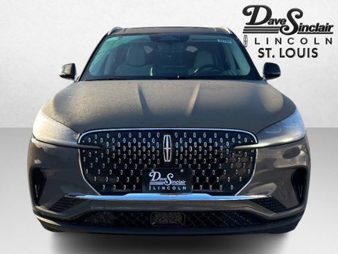 New 2026 Lincoln Aviator Reserve image 2