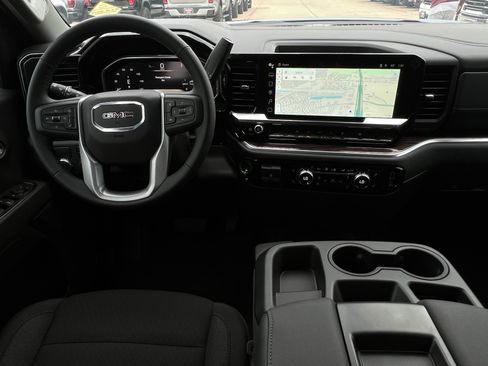 New 2026 GMC Sierra 1500 Elevation image 10