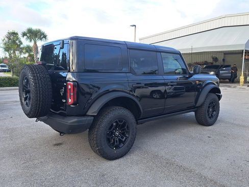 New 2026 Ford Bronco Badlands image 9