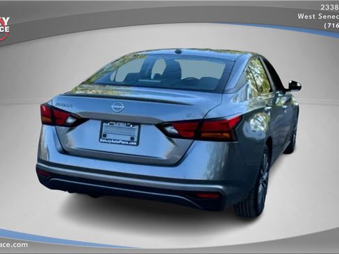 Used 2023 Nissan Altima 2.5 SV image 6