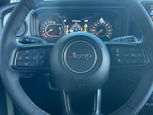 New 2026 Jeep Gladiator Sport AWD/4WD image 25