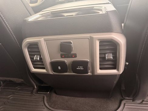 Used 2021 Ford F250 Lariat AWD/4WD image 5