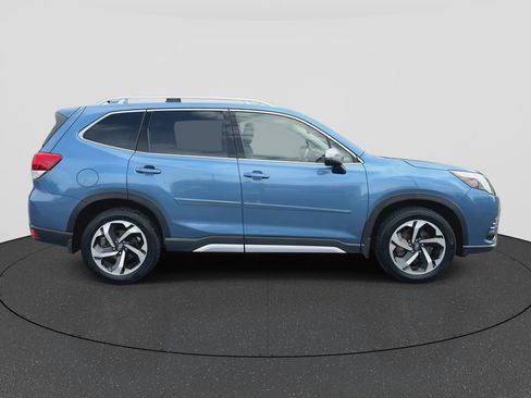 Used 2022 Subaru Forester Touring w/ Popular Package #3 image 9