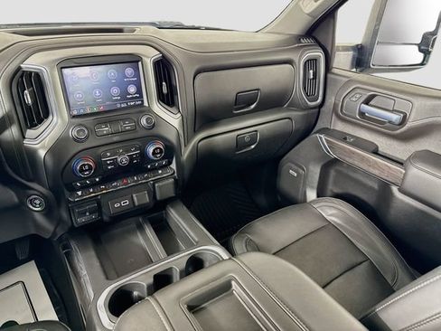 Used 2020 Chevrolet Silverado 2500 LTZ w/ LTZ Premium Package AWD/4WD image 24