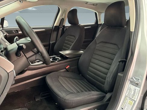 Used 2014 Ford Fusion SE image 23
