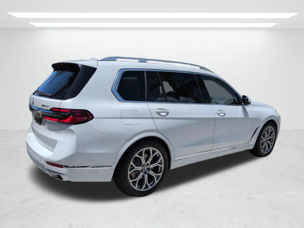 New 2027 BMW X7 xDrive40i AWD/4WD image 4