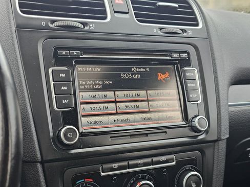 Used 2012 Volkswagen GTI 4-Door image 23