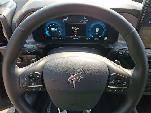 Used 2025 Ford Bronco Sport Badlands w/ Badlands Tech Package AWD/4WD image 19