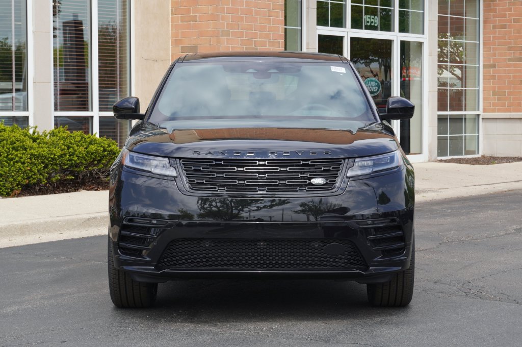 Used 2026 Land Rover Range Rover Velar Dynamic SE AWD/4WD image 4