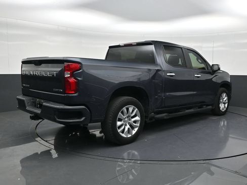 Used 2021 Chevrolet Silverado 1500 Custom w/ Safety Confidence Package RWD image 5