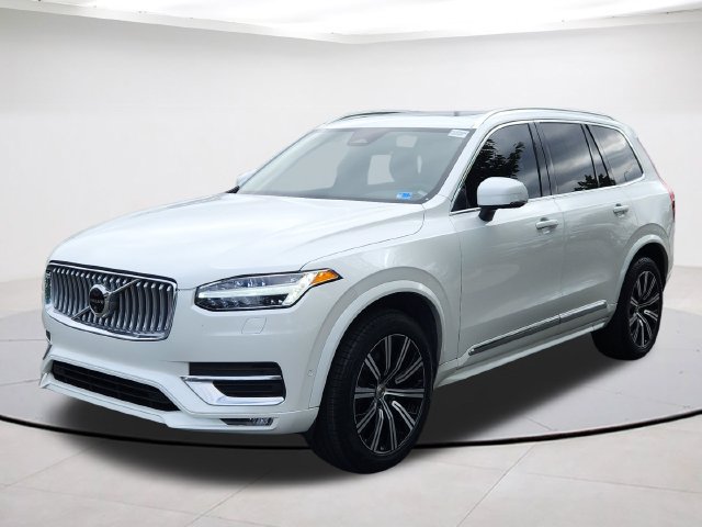 Certified 2024 Volvo XC90 B5 Plus AWD/4WD image 1