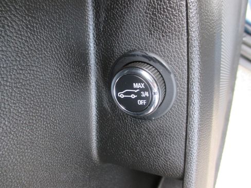 Used 2023 Chevrolet Traverse LT w/ LPO, Floor Liner Package image 14