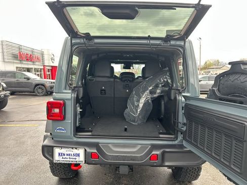 New 2026 Jeep Wrangler Unlimited Rubicon AWD/4WD image 11