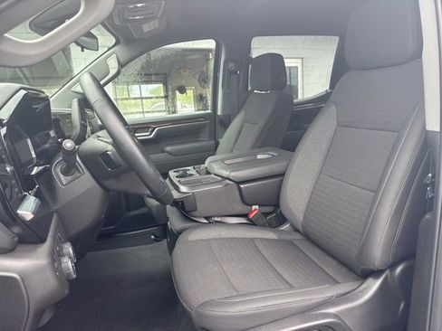 Used 2026 Chevrolet Silverado 1500 LT AWD/4WD image 9