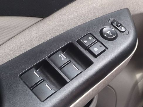 Used 2014 Honda CR-V LX image 22