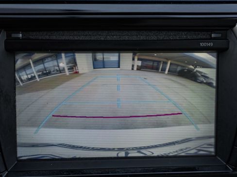 Used 2015 Toyota Corolla LE image 33