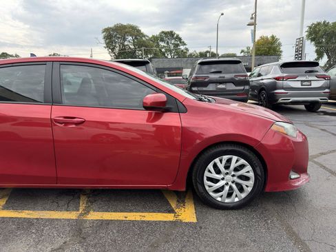 Used 2019 Toyota Corolla LE image 11