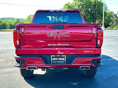 Used 2024 GMC Sierra 1500 AT4 w/ Technology Package AWD/4WD image 7