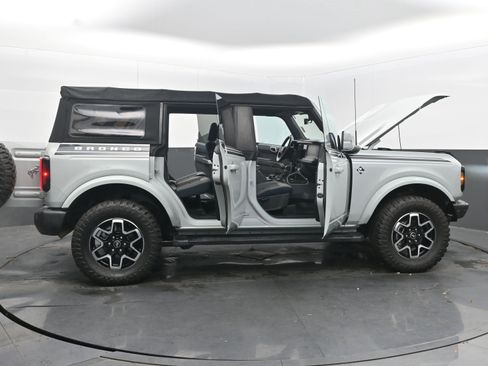 Used 2021 Ford Bronco Outer Banks image 46