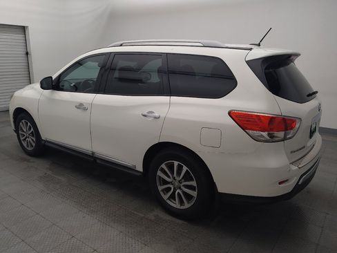 Used 2015 Nissan Pathfinder SL w/ Cargo Package FWD image 3