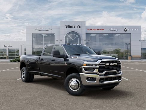 New 2026 RAM 3500 Tradesman AWD/4WD image 7