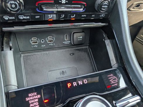 Used 2023 Jeep Grand Cherokee L Summit w/ Rear Seat Video Group I AWD/4WD image 29