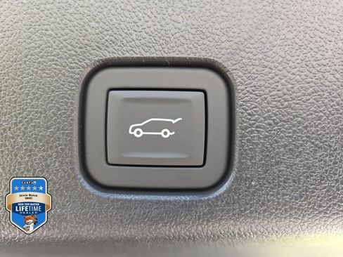 New 2026 GMC Acadia Elevation w/ Black Edition AWD/4WD image 6