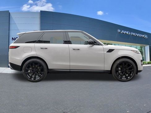 New 2026 Land Rover Range Rover Sport SE AWD/4WD image 8