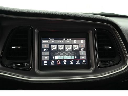 Used 2019 Dodge Challenger SXT w/ Blacktop Package image 31