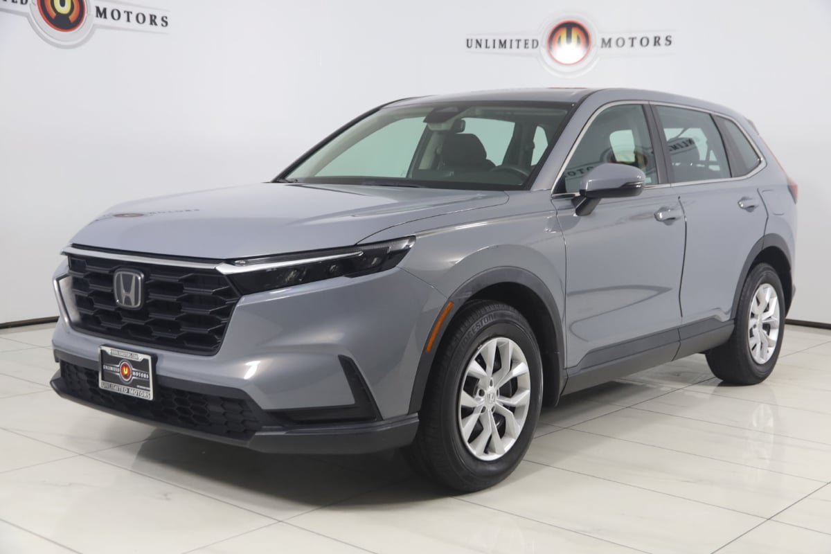 Used 2024 Honda CR-V LX image 5