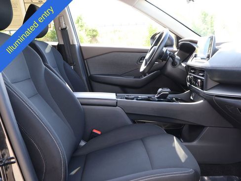 Used 2023 Nissan Rogue S AWD/4WD image 9