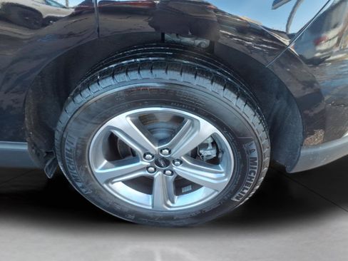 Certified 2024 Ford Edge SEL w/ Convenience Package image 8