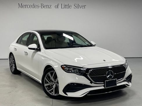Used 2026 Mercedes-Benz E 350 4MATIC Sedan image 8
